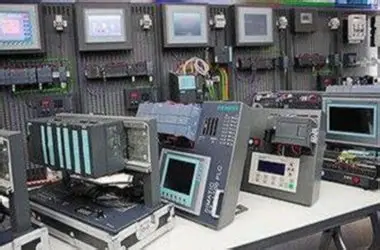 Can the Siemens S7‑400H Synchronize Its System Clock with an NTP Server over Ethernet