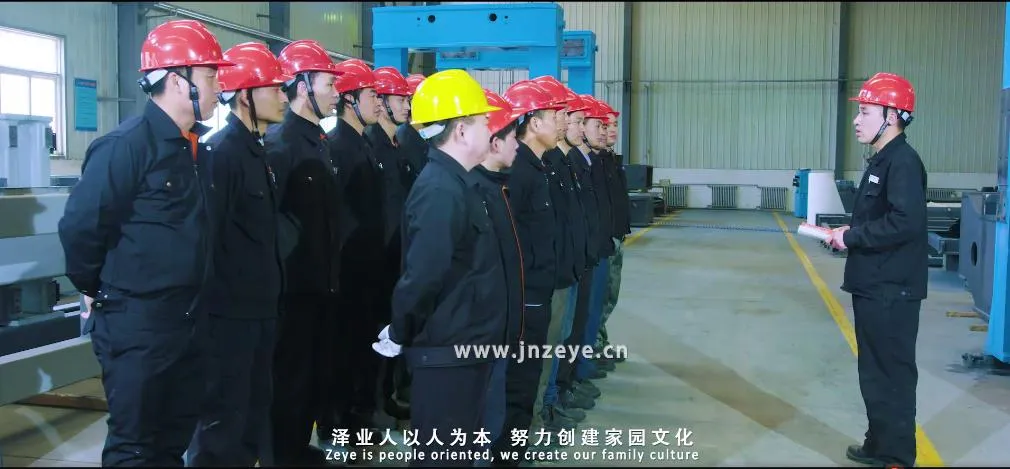 Automaitc Uncoiling Leveling Shearing Stacking Machine Ctl Line Zcl-6X1800