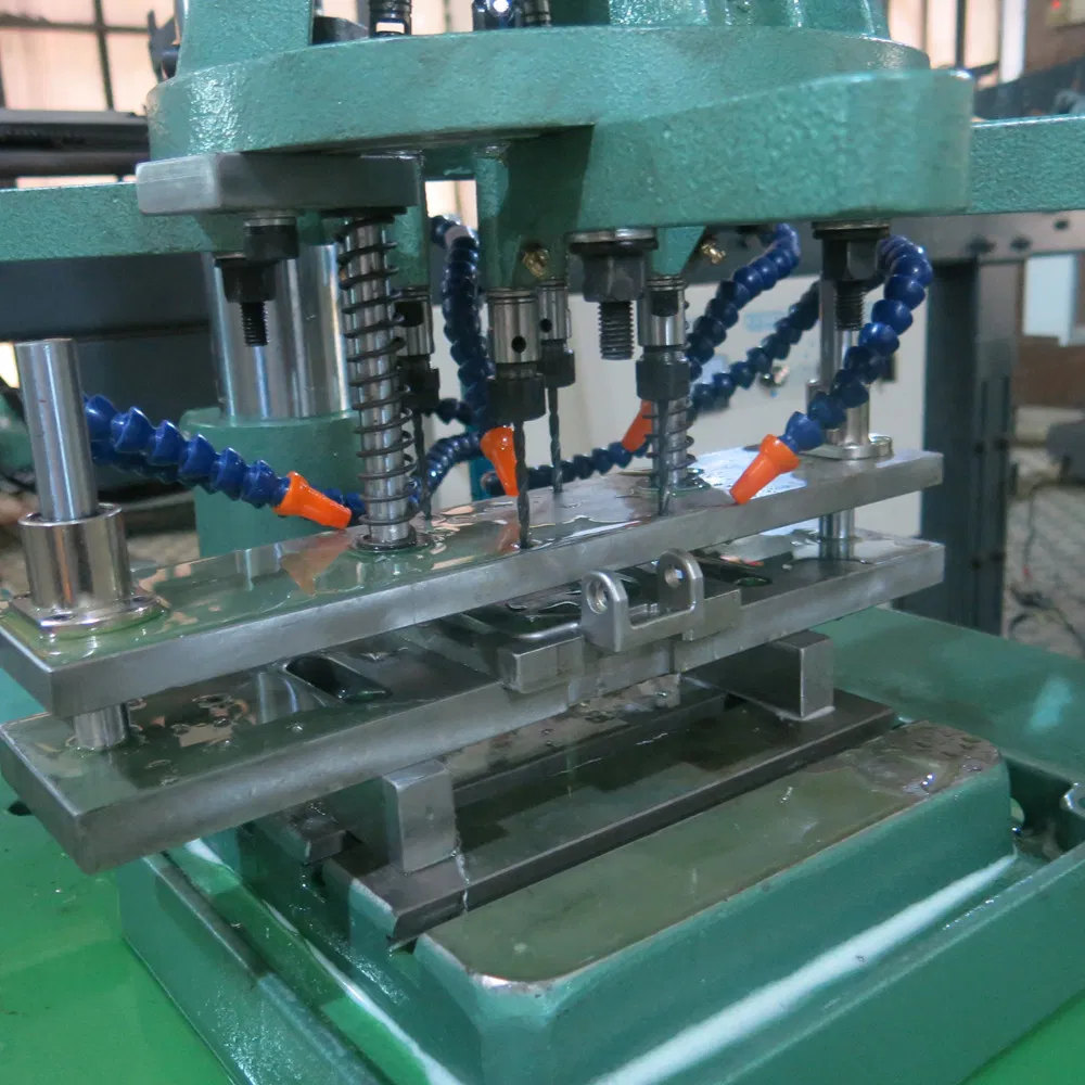 China Professional Manufacturer CE Certificate Nut Tapping Machine for Sale