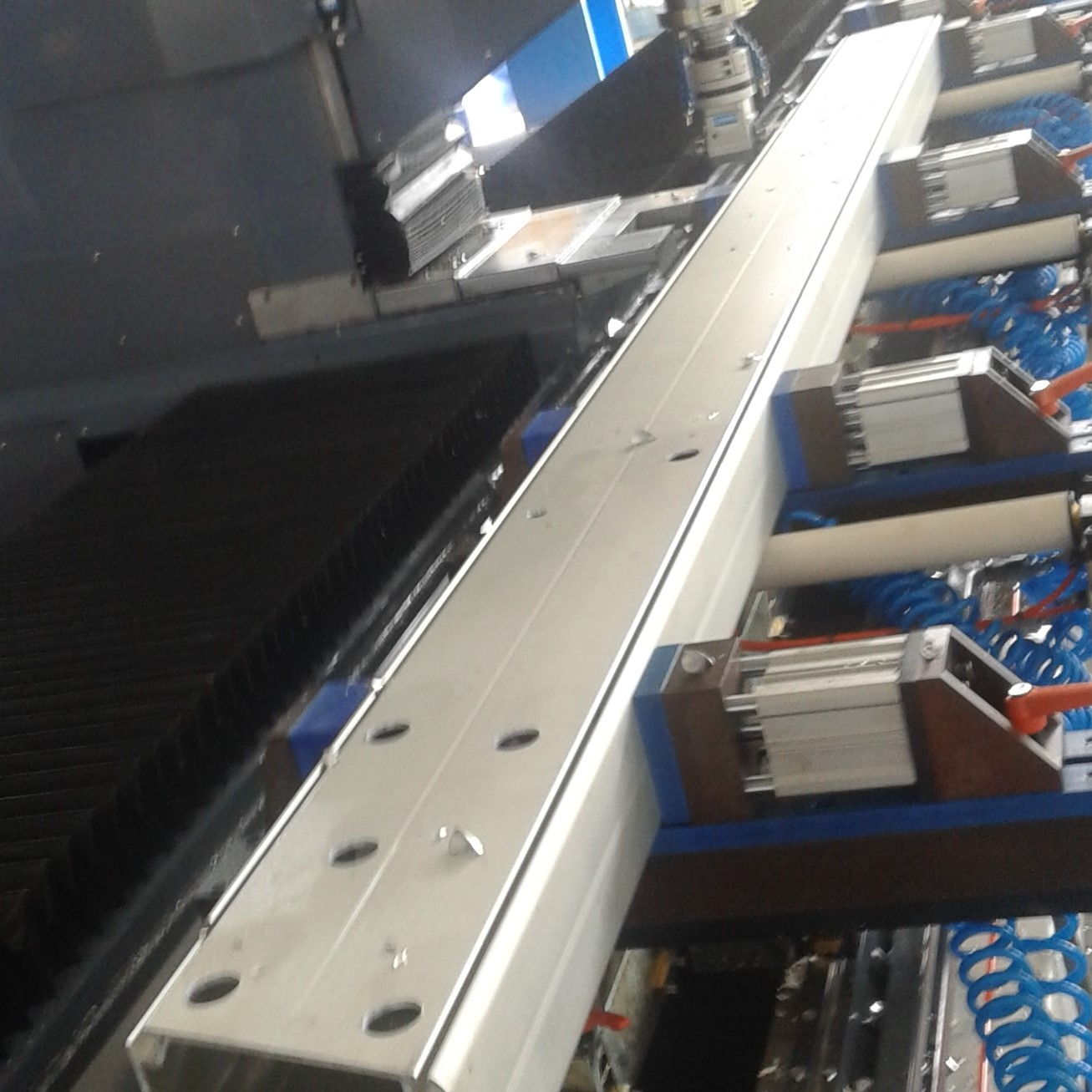 CNC Motorcycle Spare Parts Milling Machining Center
