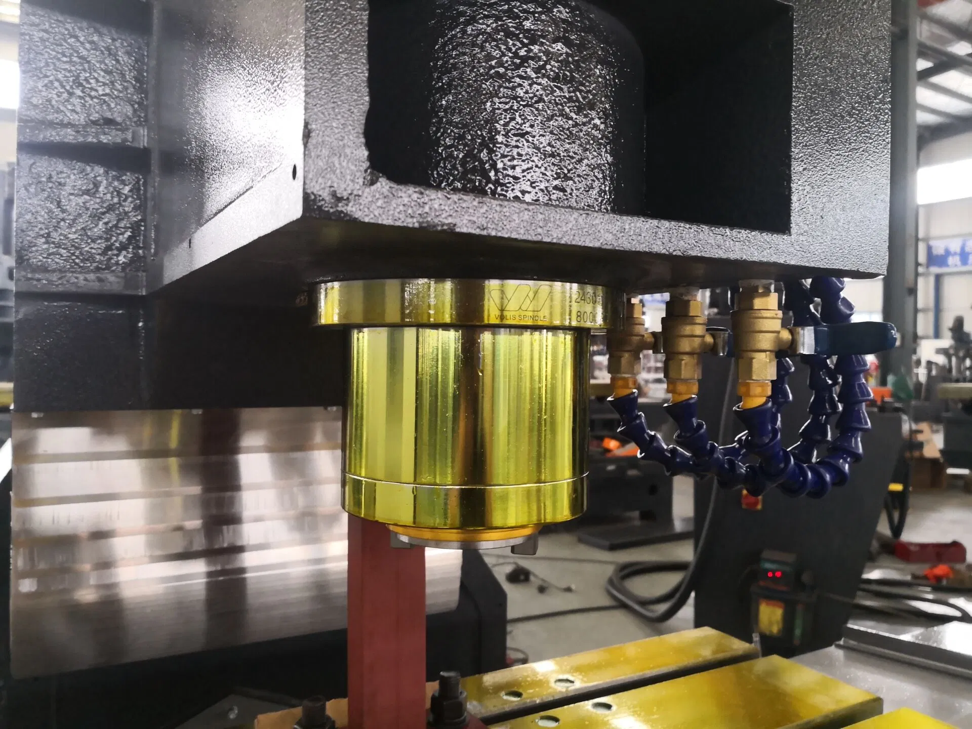 CNC Vertical Drilling&Milling Machine Vmc420L