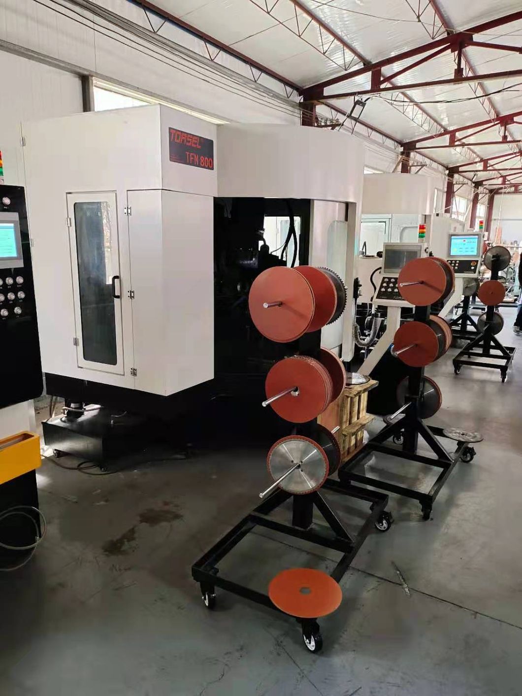 High Precision CNC Circular Saw Blade Sharpener Grinding Machine