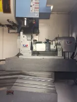 Milling Machine CNC 3 Axis Vertical Machining Center Vmc 1160