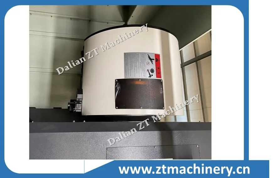 Siemens 4-axis Controller High Speed 12000RPM Vertical Machining Center VMC855 with 24 Tools