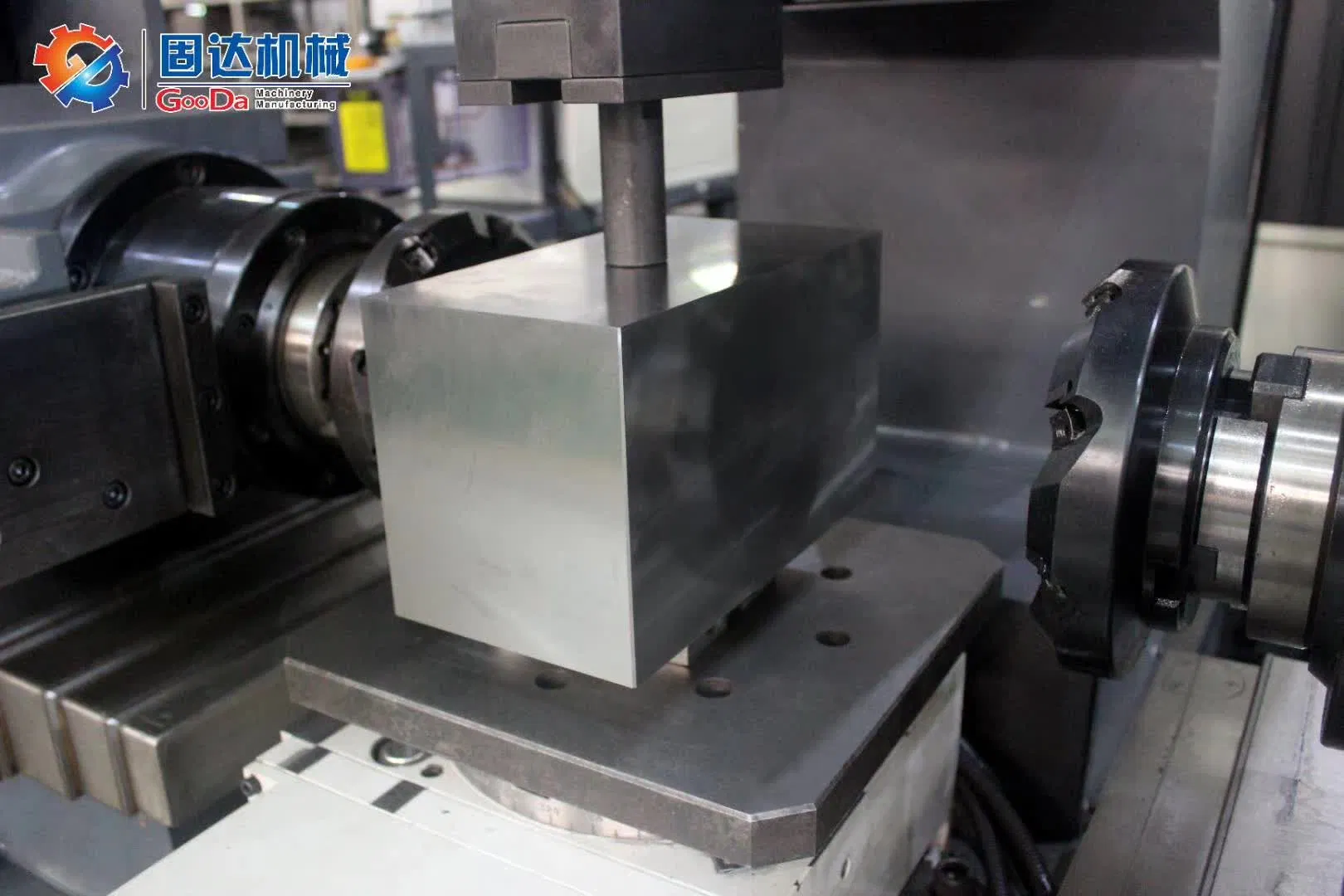 Twin Head Horizontal Milling Machine for Precision Steel Block