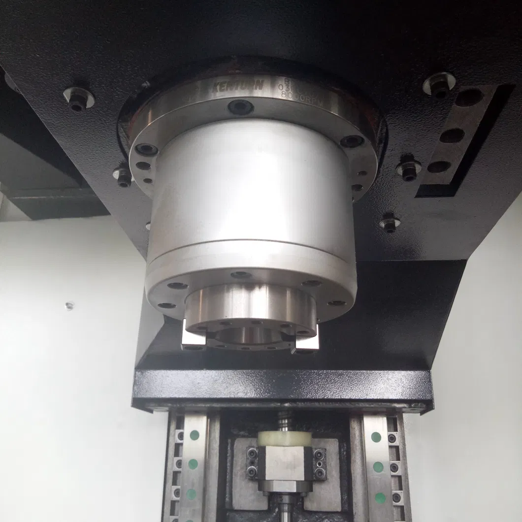Vmc1160 Vertical Drilling and Milling CNC Machining Center