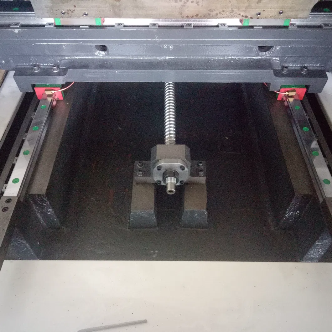 Vmc1160 Vertical Drilling and Milling CNC Machining Center