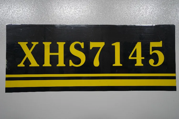 Xh7145 Mini Factory 3 Axis CNC Vertical Machining Center